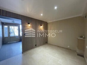 Retail in Meaux for lease Interior Photo- Image 1 of 5