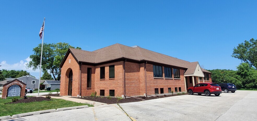 2150 Memorial Dr, Howard, WI for sale - Primary Photo - Image 1 of 1