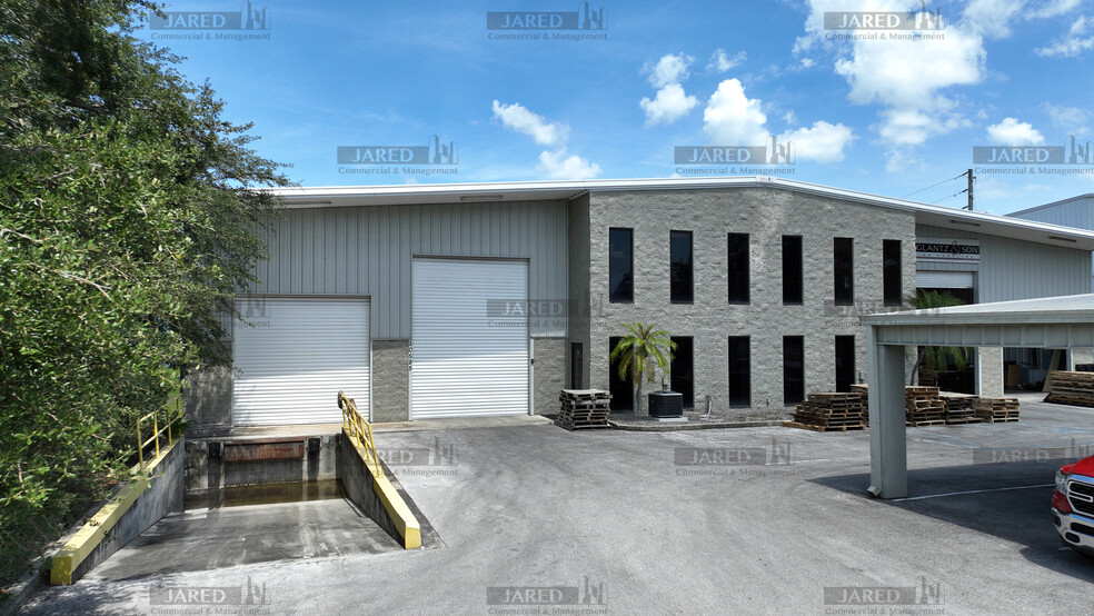 10581 47th St N, Clearwater, FL for lease - Building Photo - Image 2 of 16