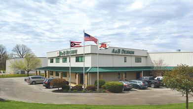 2040 Commerce Dr, Sidney, OH for lease Building Photo- Image 1 of 3