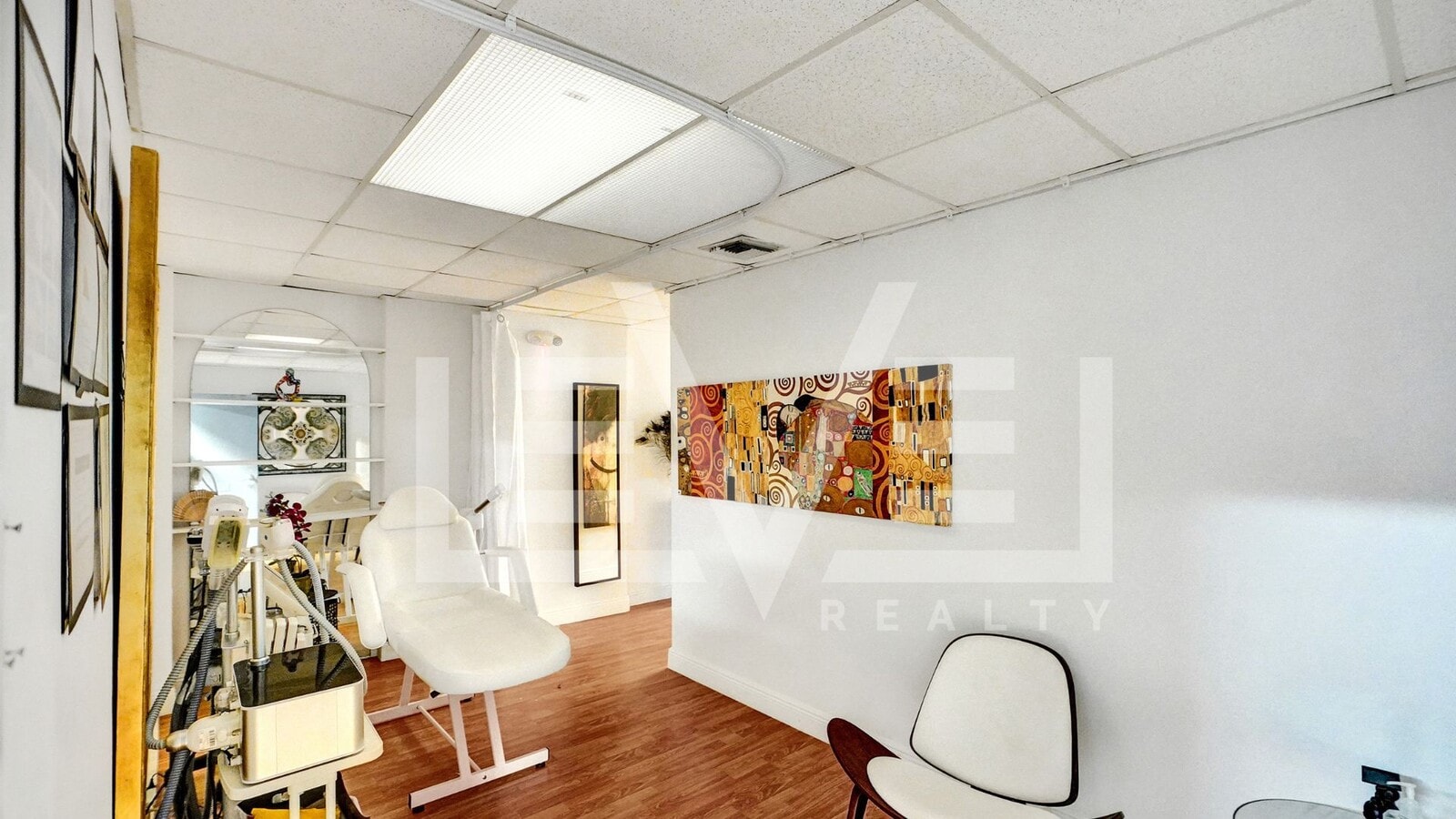 3015 N Ocean Blvd, Fort Lauderdale, FL 33308 - Unit C117 - - Interior Photo - Image 1 of 23