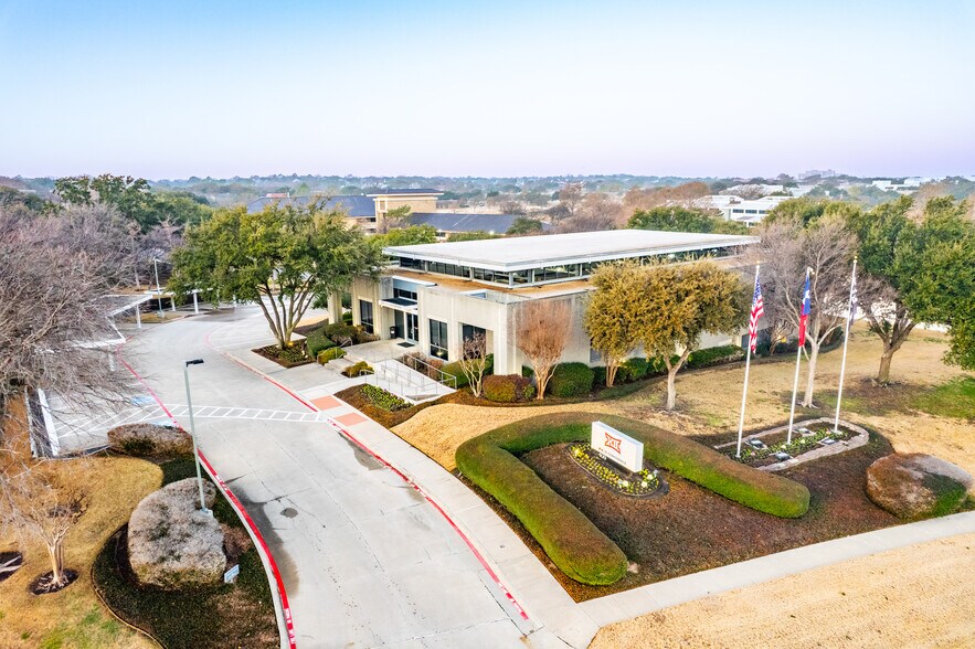 400 E John Carpenter Fwy, Irving, TX for sale - Building Photo - Image 1 of 1