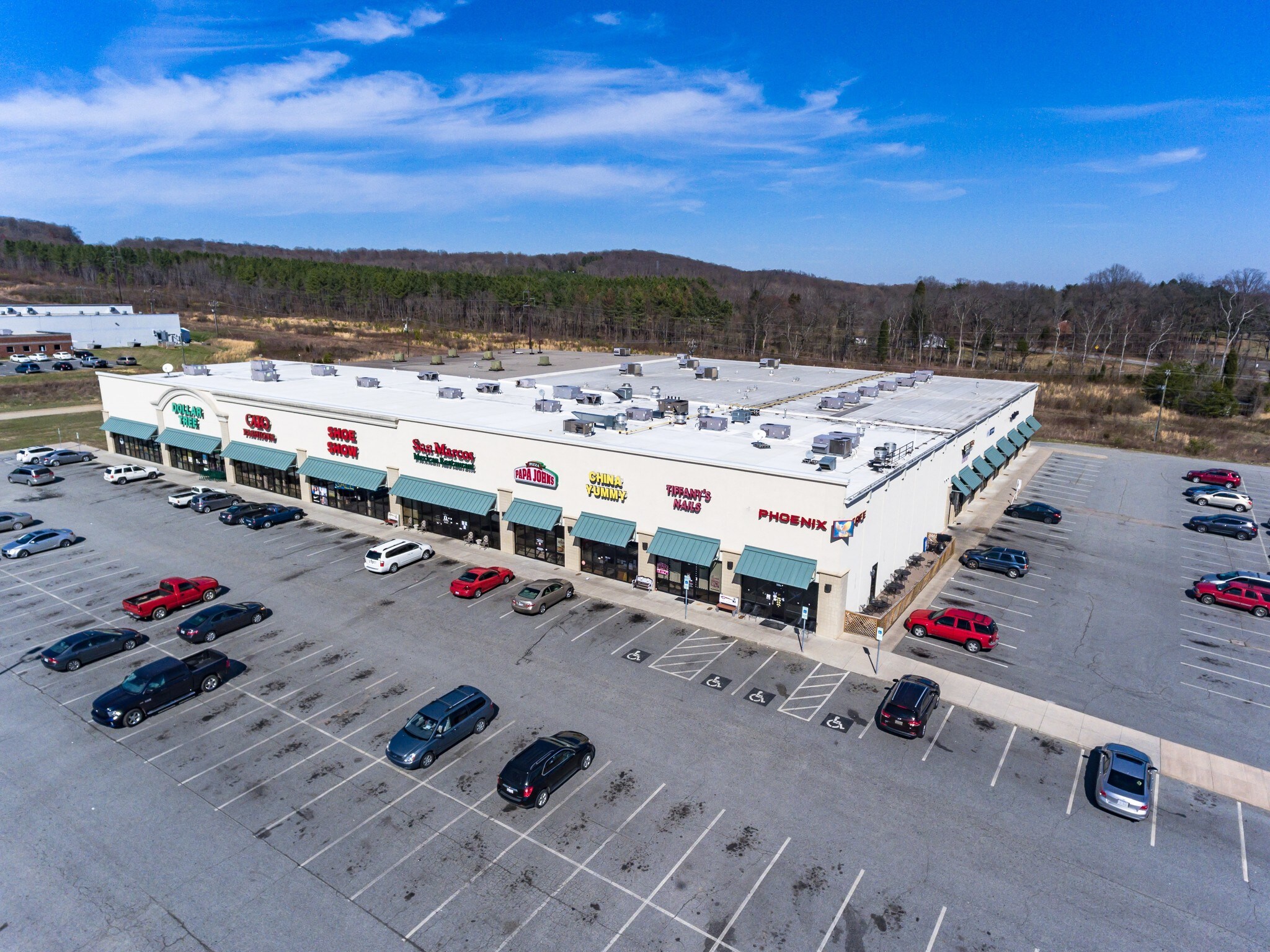 131 Commerce Ln, Mayodan, NC 27027 Mayodan