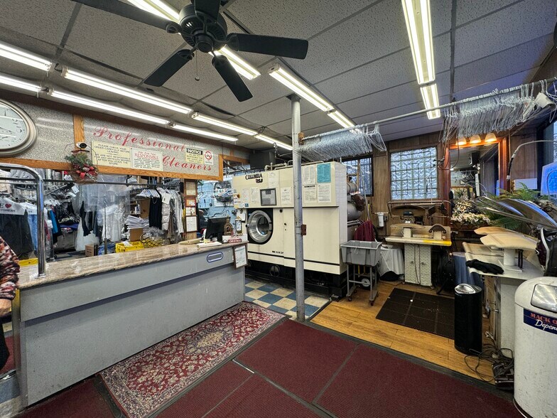 12902 Guy R Brewer Blvd, Jamaica, NY 11434 Retail for Sale