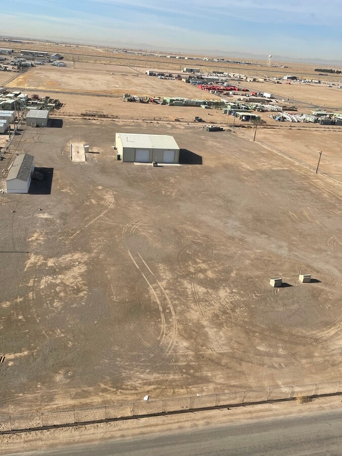 1589 Oil Mill Rd, Pecos, TX 79772