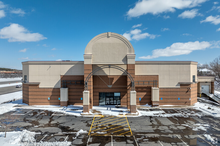 7600 Hudson Rd, Woodbury, MN for sale - Building Photo - Image 3 of 5