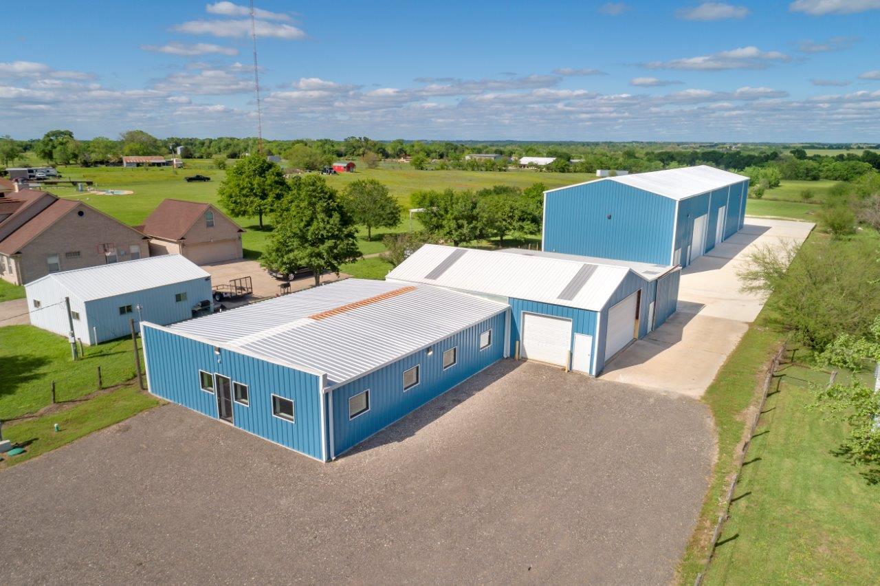 5907 FM 3455 Rd, Navasota, TX 77868