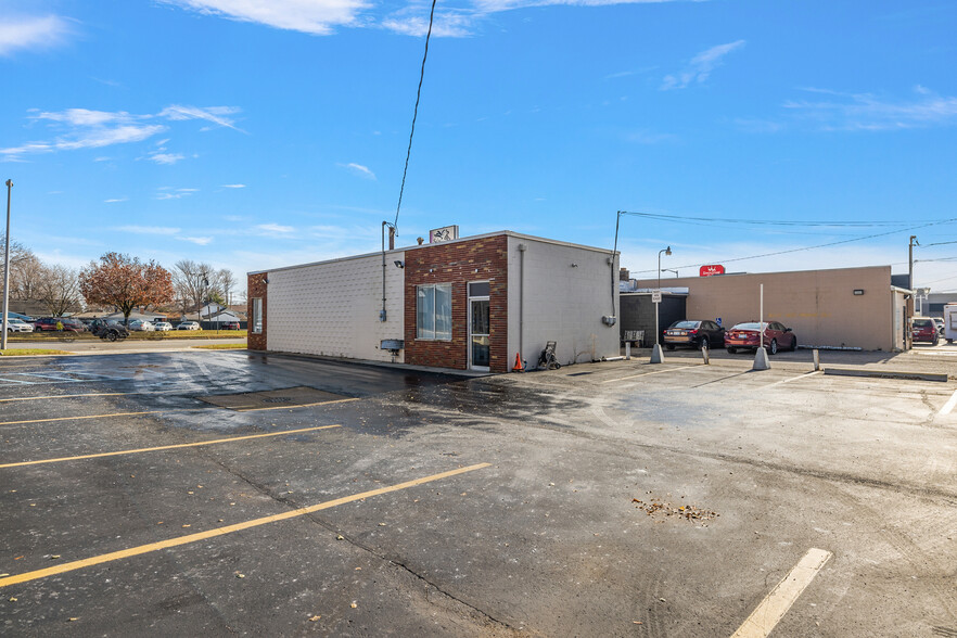 27815 Harper Ave, Saint Clair Shores, MI 48081 - Retail for Lease | LoopNet