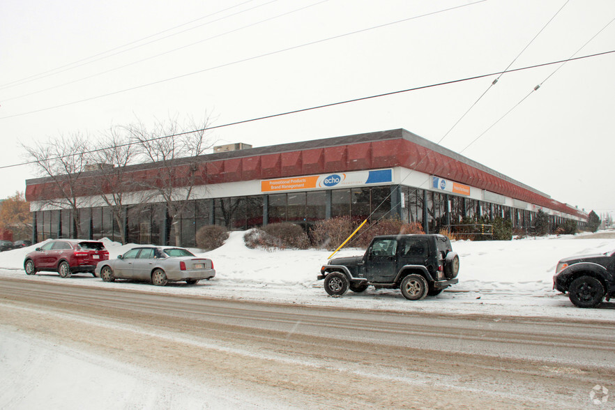 11606-11642 149th St NW, Edmonton, AB for lease - Building Photo - Image 3 of 12