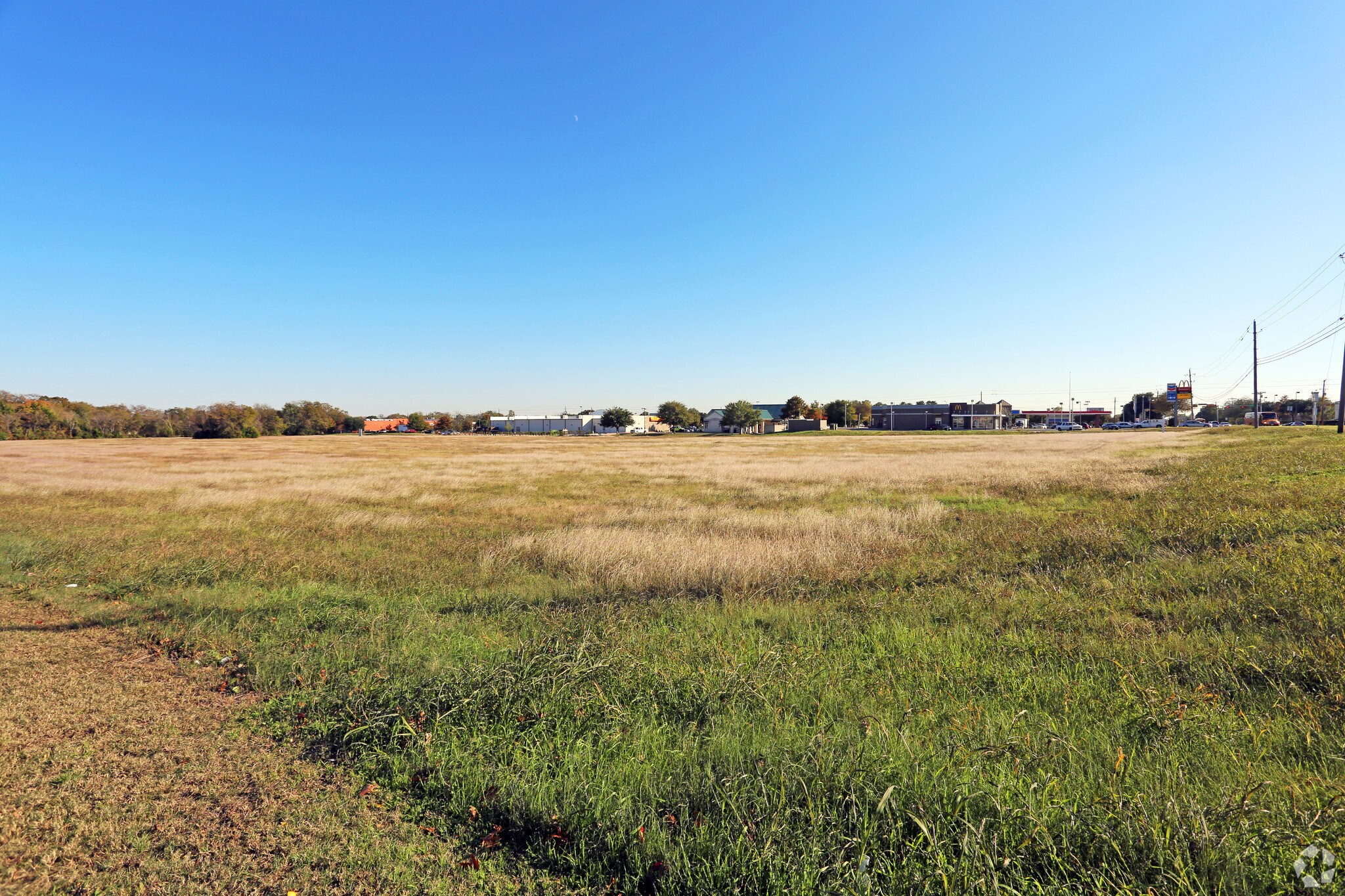W Pleasant Run Rd, Lancaster, TX for sale Primary Photo- Image 1 of 1