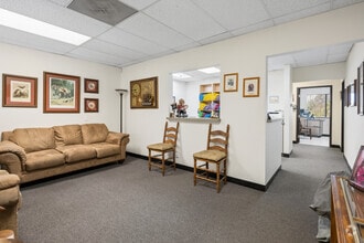 24953 Paseo De Valencia, Laguna Hills, CA for lease Interior Photo- Image 2 of 4