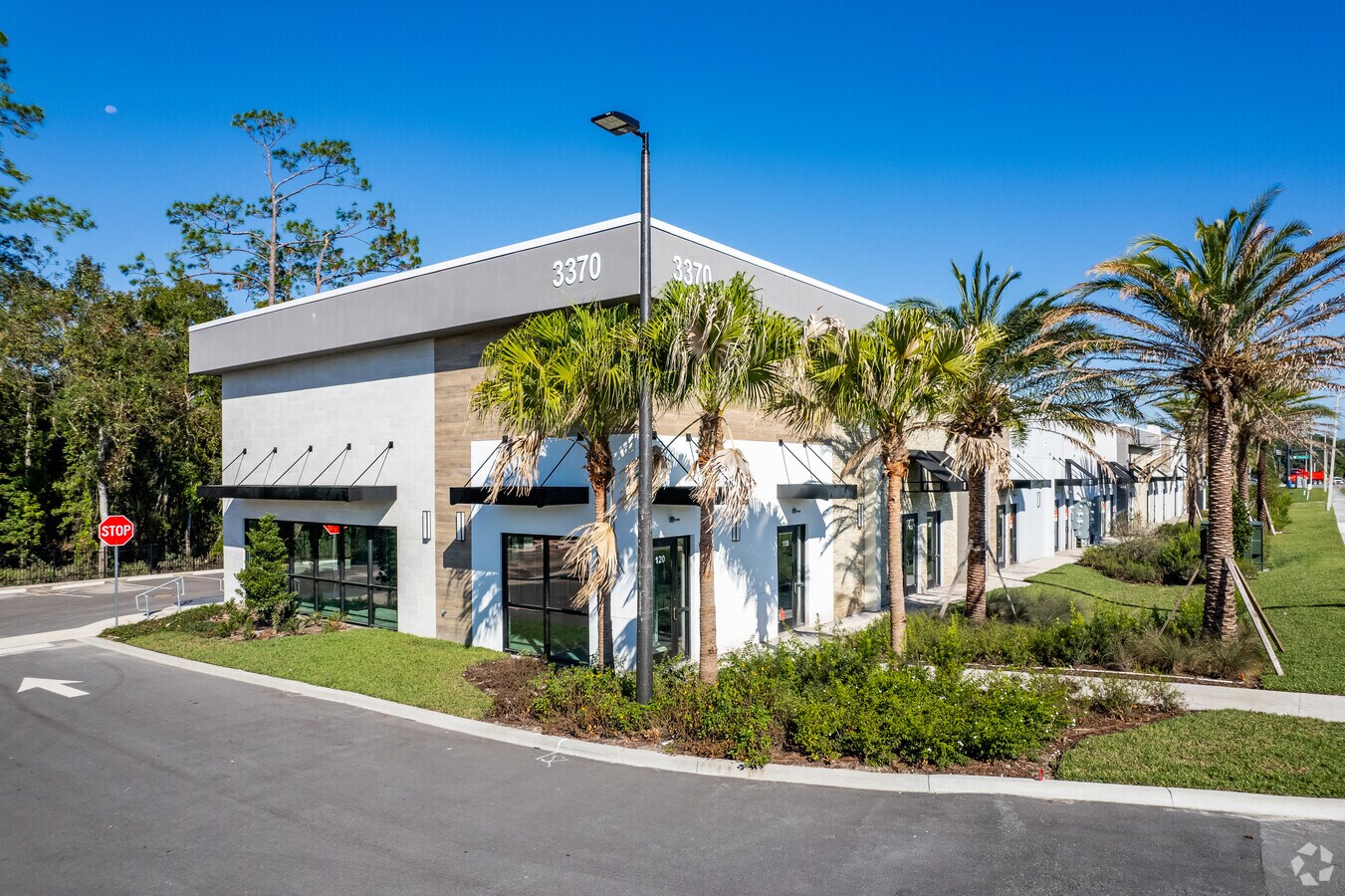 3700 Rouse Rd, Orlando, FL 32817