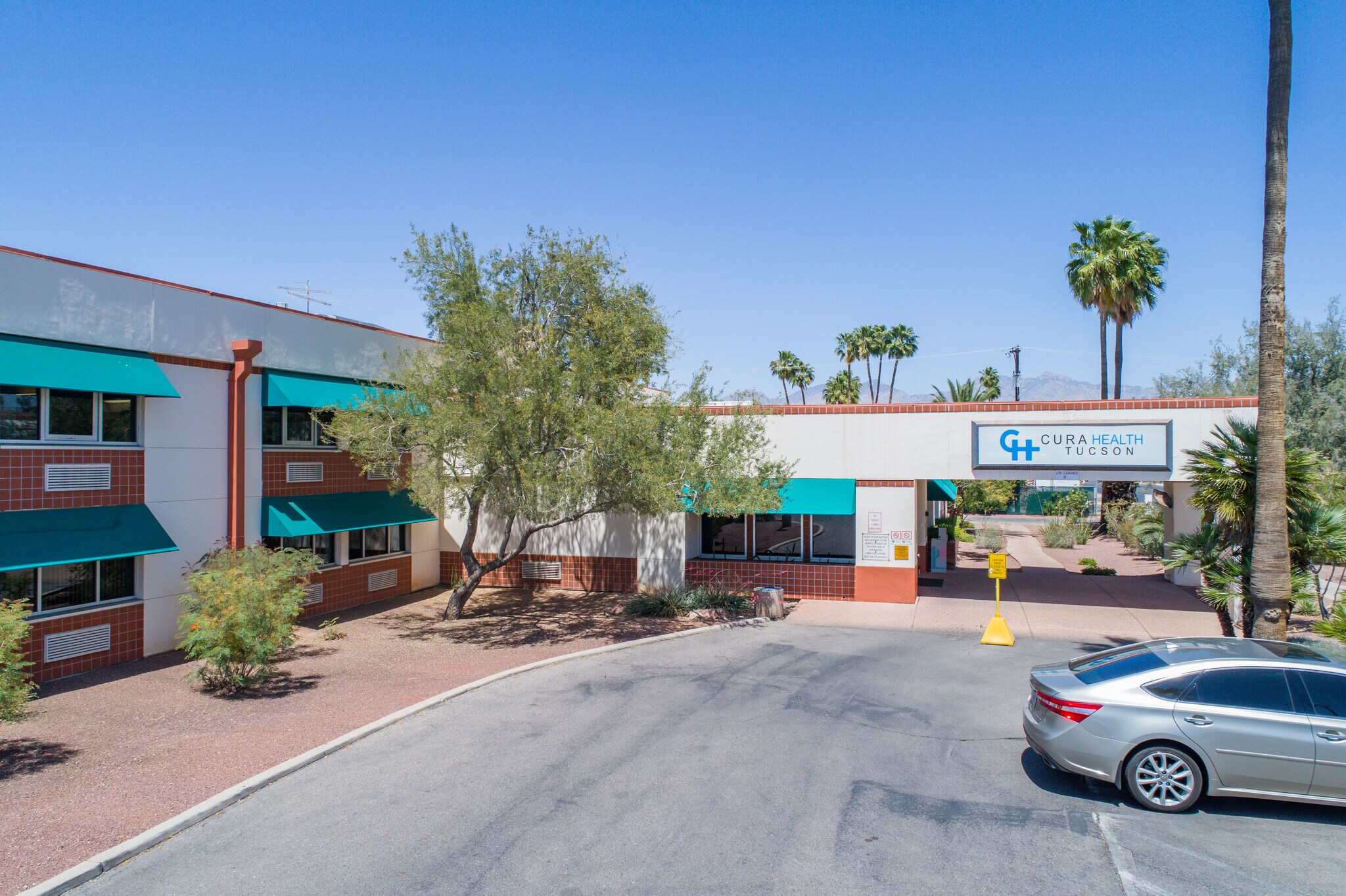 355 N Wilmot Rd, Tucson, AZ 85711 OfficeMedical for Lease