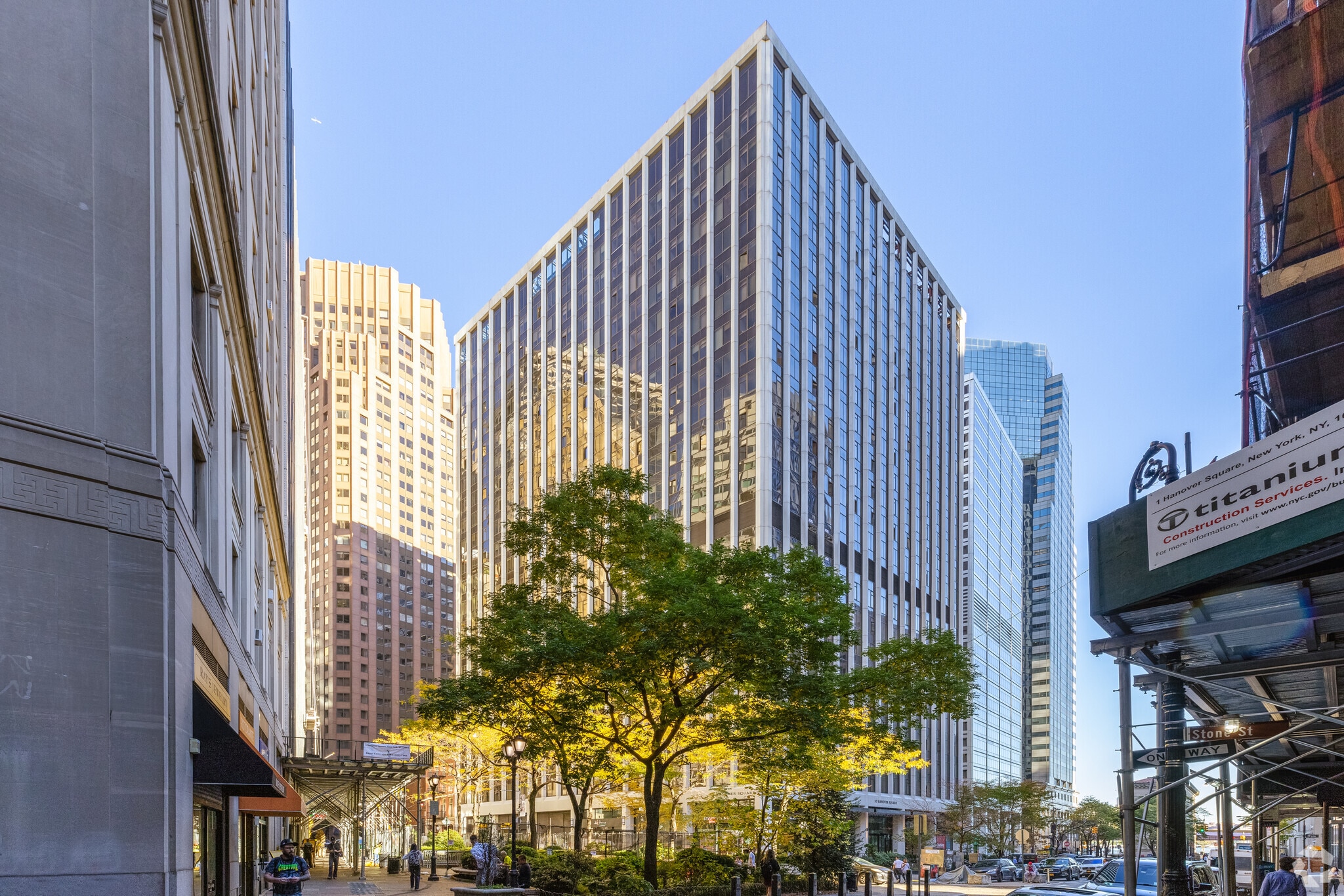 10 Hanover Sq, New York, NY for lease Building Photo- Image 1 of 4