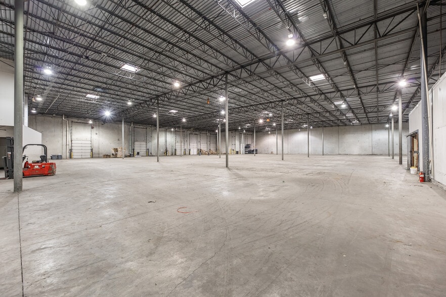1411 Hutchins St, Houston, TX for lease - Building Photo - Image 3 of 19