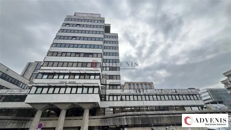 Office in Bordeaux for sale - Building Photo - Image 1 of 8