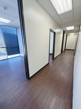 6430 Richmond Ave, Houston, TX for lease Interior Photo- Image 1 of 5