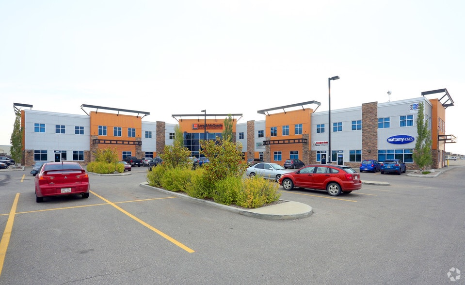 2720 92 St NW, Edmonton, AB for sale - Primary Photo - Image 1 of 1