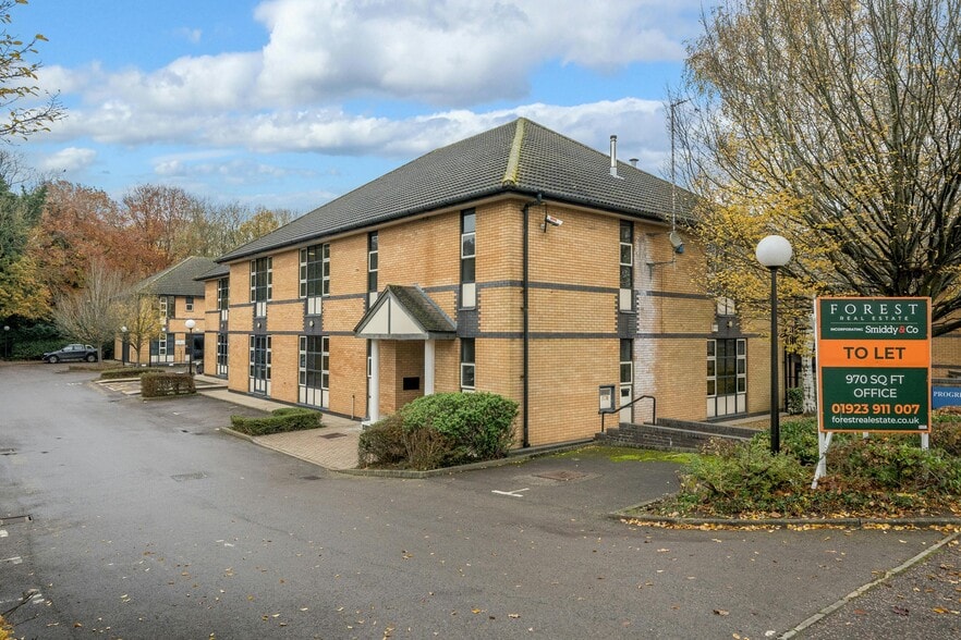 Mark Rd, Hemel Hempstead for lease - Building Photo - Image 1 of 13