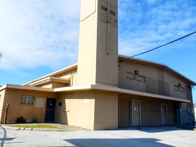 4515 Maple Ave, Dallas, TX for sale - Building Photo - Image 1 of 1