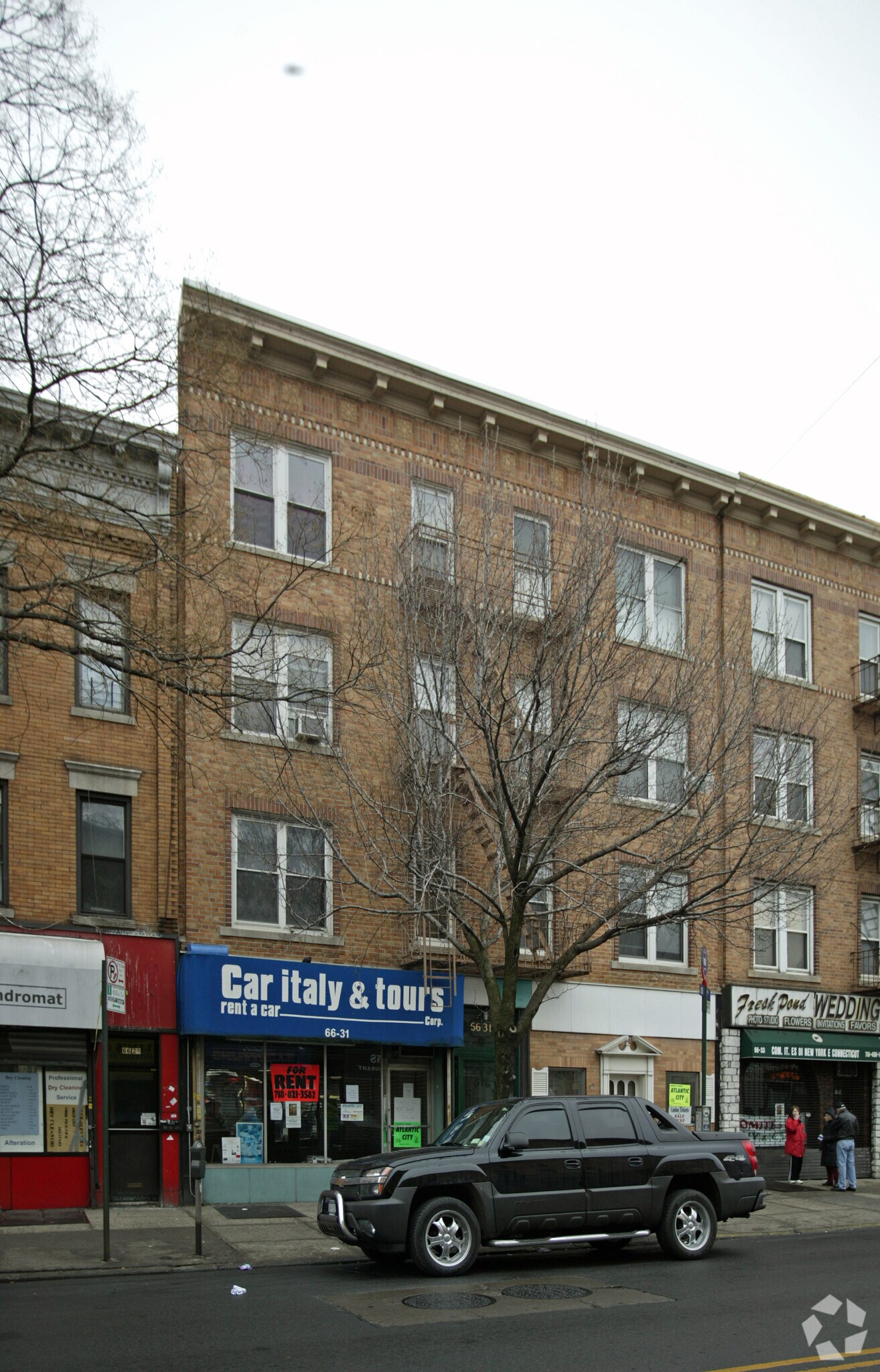 6633 Fresh Pond Rd, Ridgewood, NY for sale Primary Photo- Image 1 of 1