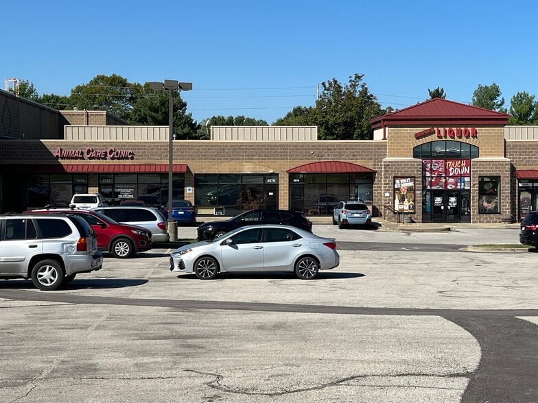 5542-5600 Hedge Lane Ter, Shawnee, KS for lease - Building Photo - Image 3 of 3