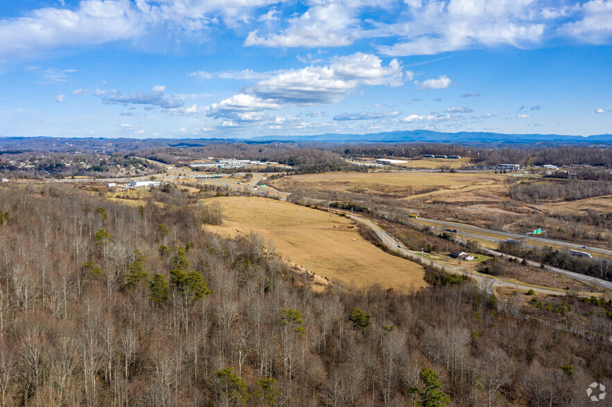 1000 Patriot Way, Kingsport, TN for lease - Building Photo - Image 1 of 30