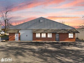 132 Eisenhour Ct, Nicholasville KY - Warehouse