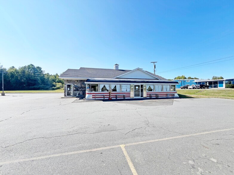 367 Wilton Rd, Farmington, ME for sale - Building Photo - Image 1 of 14