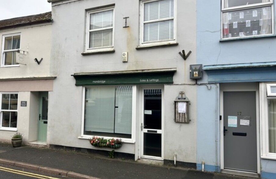 19 Fore St, Bere Alston for lease - Primary Photo - Image 1 of 1