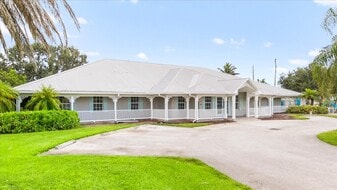 180-190 Basilan Crescent, Clewiston FL - Day Care Center