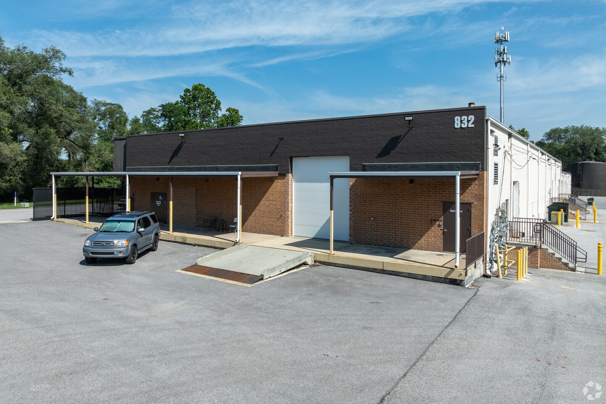 832 Oregon Ave, Linthicum, MD for sale Primary Photo- Image 1 of 1