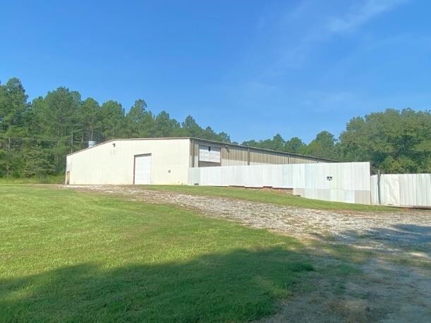 122 Premier Dr, Greenwood, SC for lease - Building Photo - Image 1 of 9