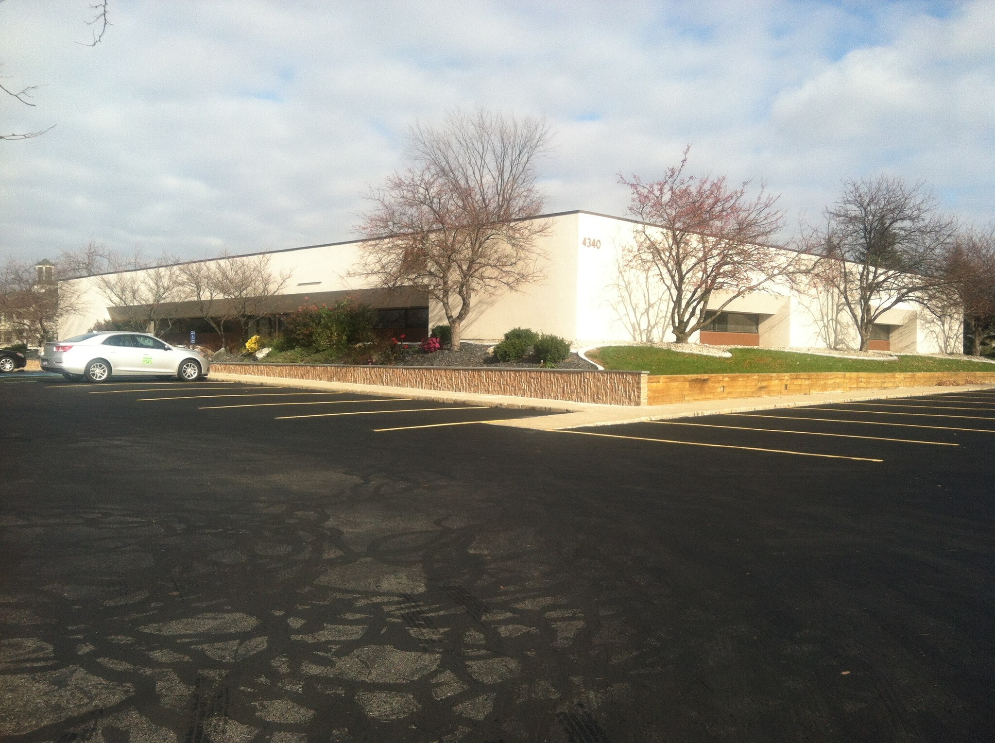 4300 Callander Dr SE, Grand Rapids, MI for sale Primary Photo- Image 1 of 1