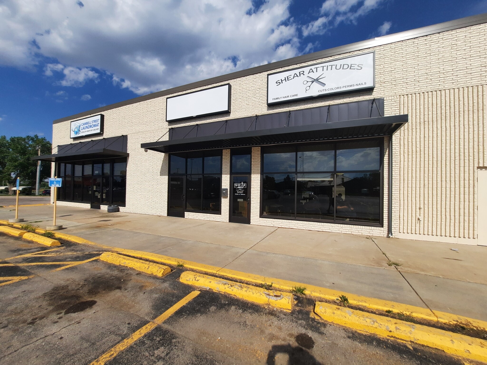 1804 Cambell St, Rapid City, SD for lease Interior Photo- Image 1 of 8