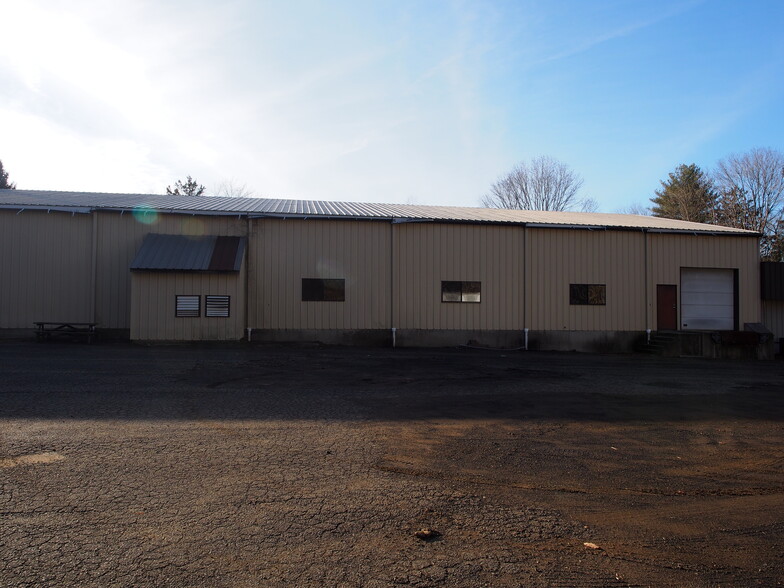 101 Fowler Rd, North Branford, CT for lease - Building Photo - Image 3 of 4