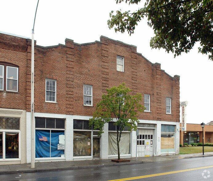 10 W Main St, Salem, VA for sale - Primary Photo - Image 1 of 1