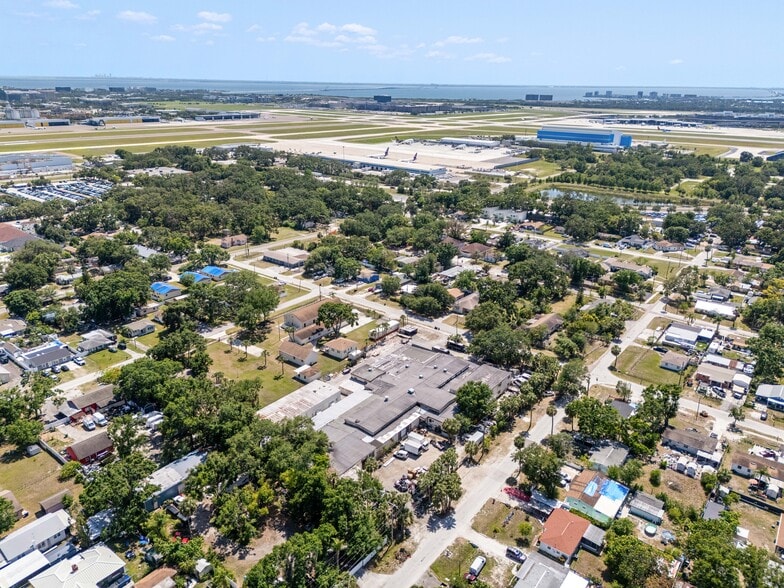 4214 W Virginia Ave, Tampa, FL for sale - Building Photo - Image 2 of 10