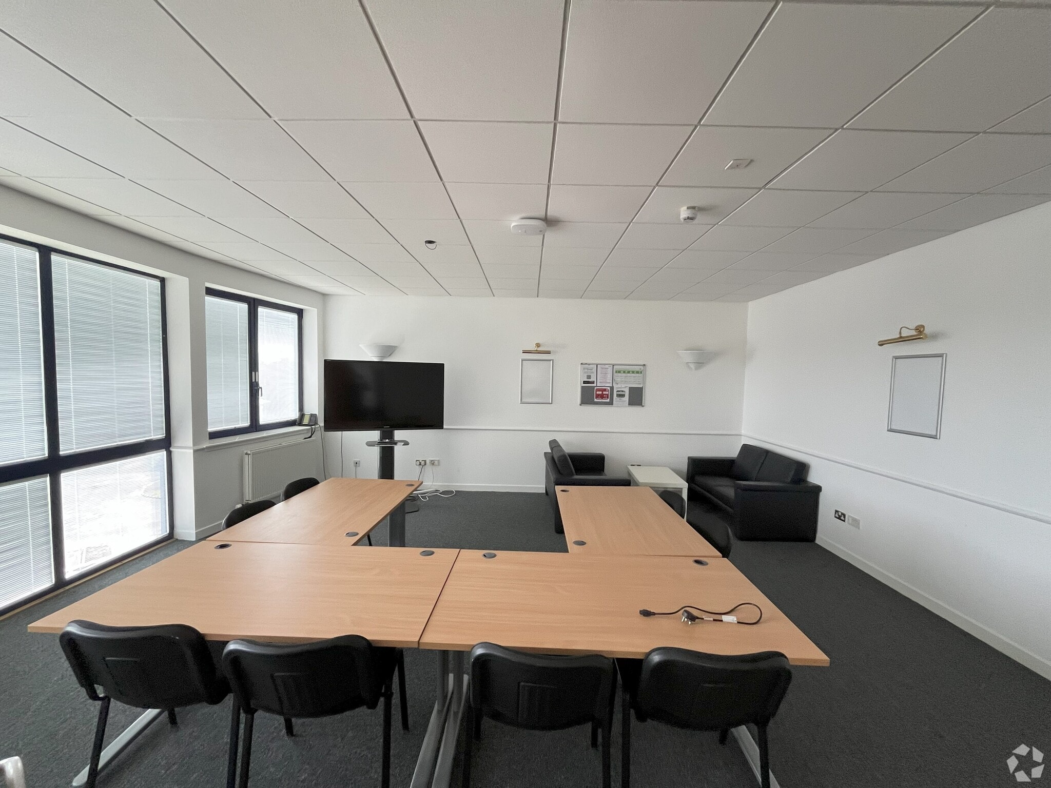 Enterprise Way, Dunfermline for lease Interior Photo- Image 1 of 4