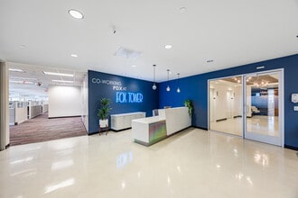 805 SW Broadway, Portland, OR for lease Building Photo- Image 2 of 7