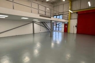 Roentgen Rd, Basingstoke for lease Interior Photo- Image 1 of 5