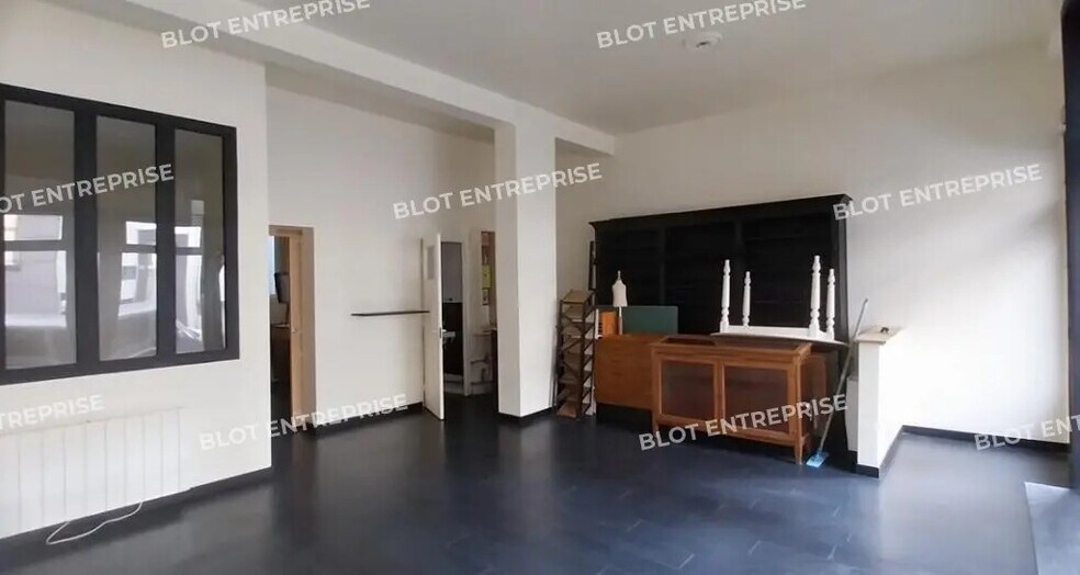 Retail in Brest for sale - Interior Photo - Image 3 of 8