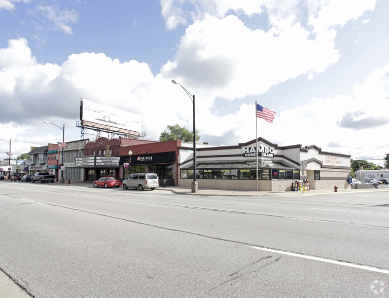 22914 Woodward Ave, Ferndale, MI for lease - Building Photo - Image 2 of 2