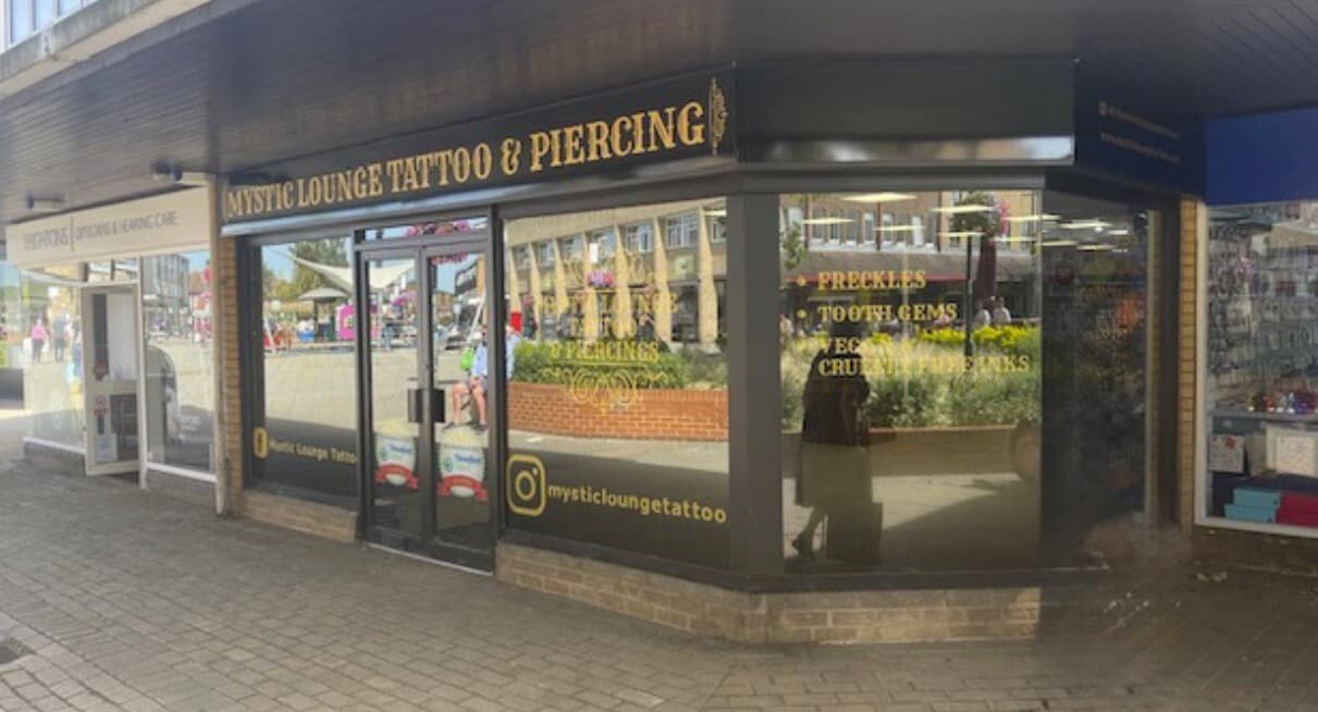 114-128 Crockhamwell Rd, Reading for lease Interior Photo- Image 1 of 4