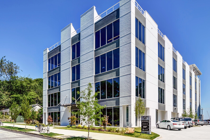 746 Willoughby Way NE, Atlanta, GA for lease - Building Photo - Image 1 of 17