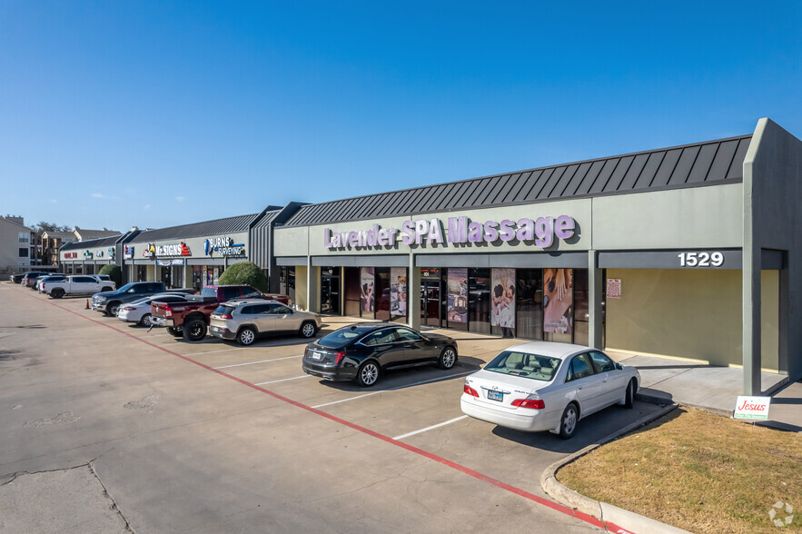 1529 E Interstate 30, Garland, TX for lease - Building Photo - Image 2 of 6