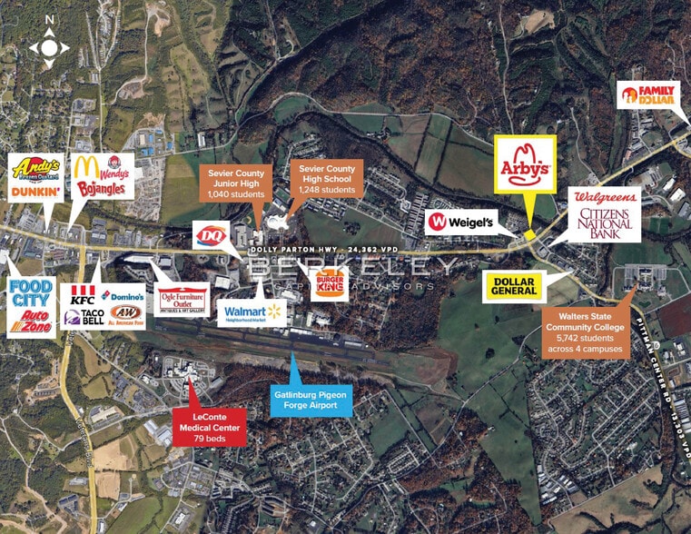 1528 Dolly Parton Pkwy, Sevierville, TN for sale - Building Photo - Image 2 of 3