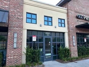 W Ashley Cir, Charleston, SC for lease Building Photo- Image 1 of 1