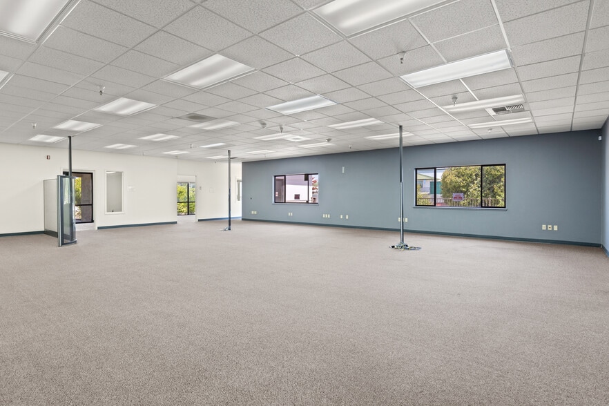 13434 Browns Valley Dr, Chico, CA for lease - Building Photo - Image 3 of 6