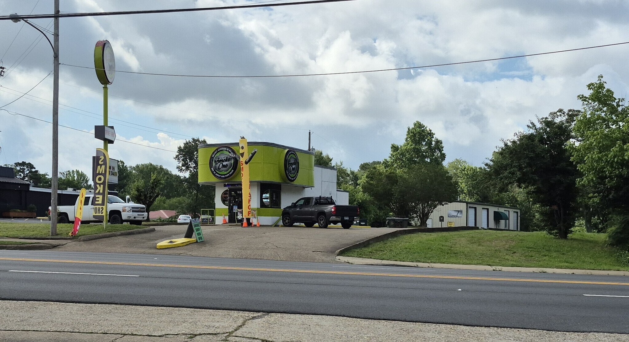 1201 & 1205 Albert Pike Road portfolio of 2 properties for sale on LoopNet.com Building Photo- Image 1 of 4